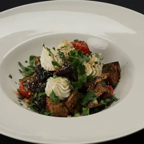 Salata calda cu vinete